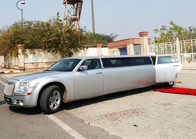 Limousine-Front-Product_Imgs